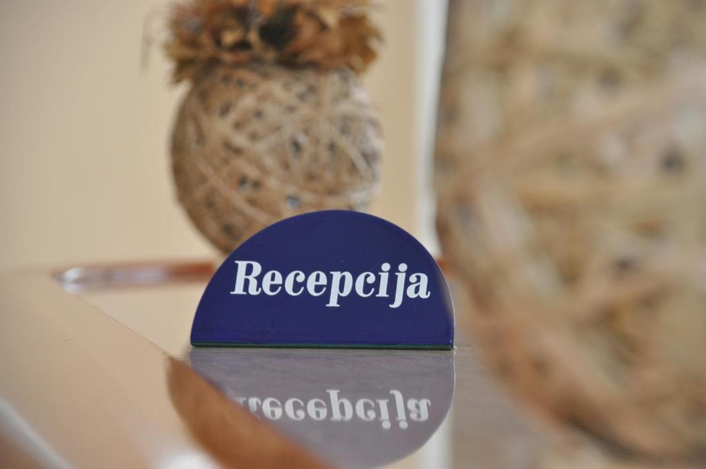 Hotel Lux Velika Jasikova Екстериор снимка