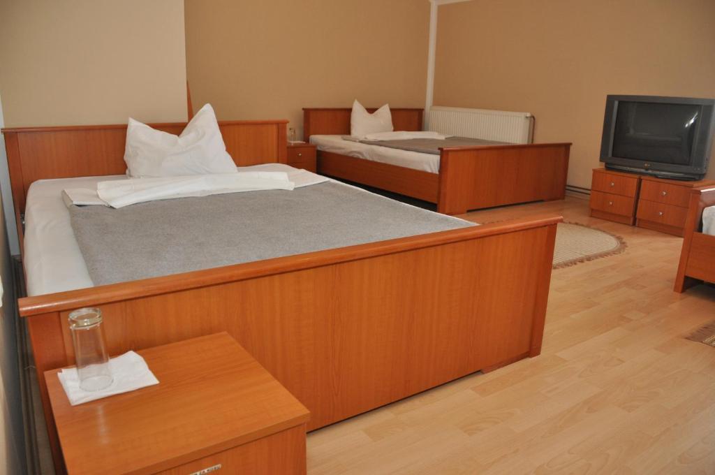 Hotel Lux Velika Jasikova Стая снимка